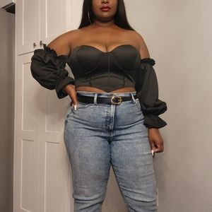 Off the Shoulder flounce sleeve top